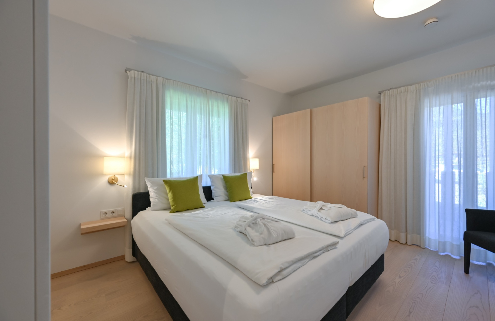 FeWo4-4Schlafzimmer.jpg