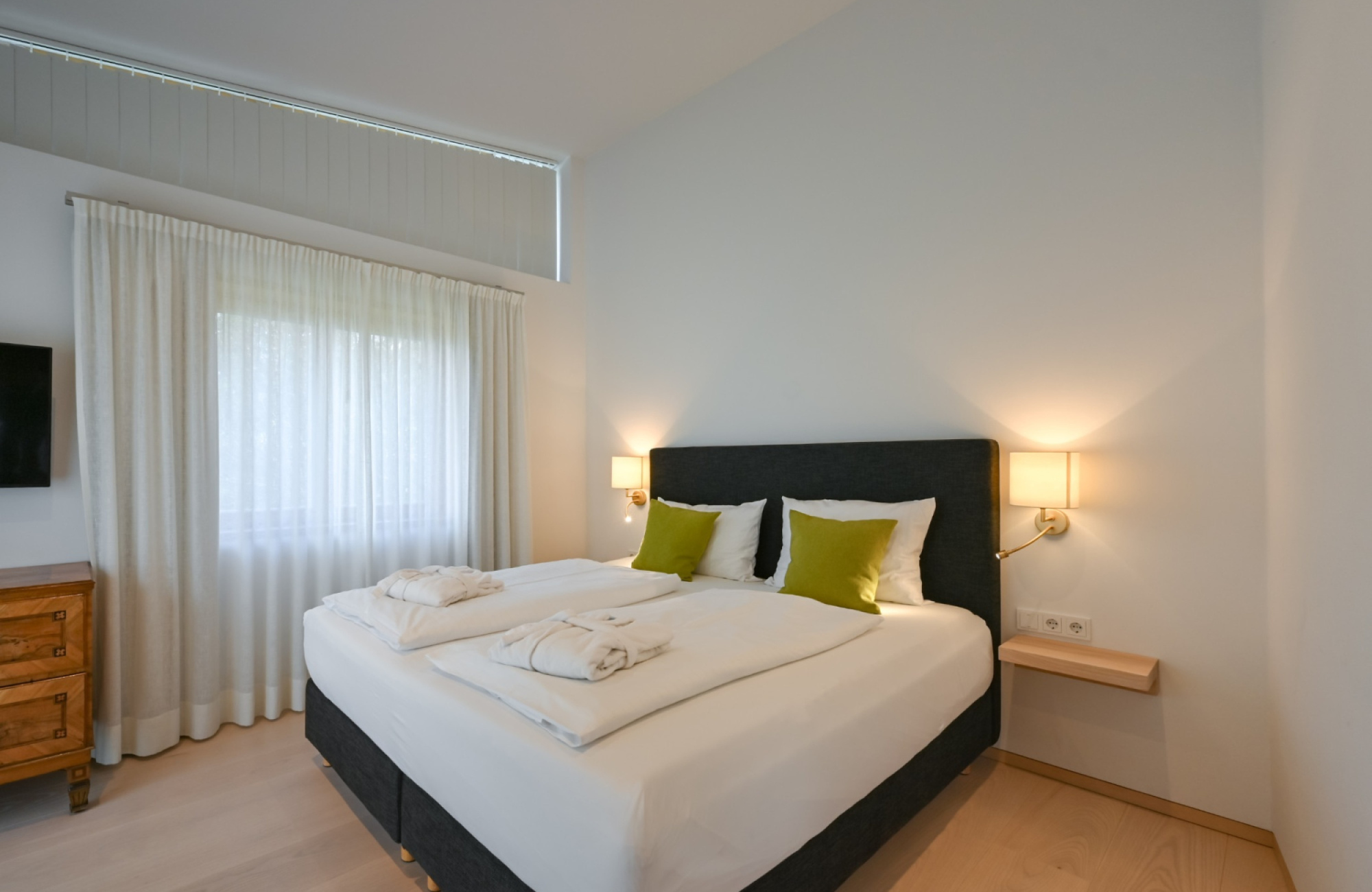 FeWo6-5Schlafzimmer2.jpg